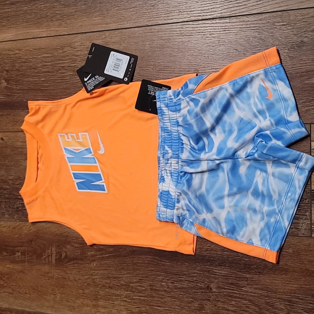 New Nike 24M Dri Fit Set - Picture 7 of 7
